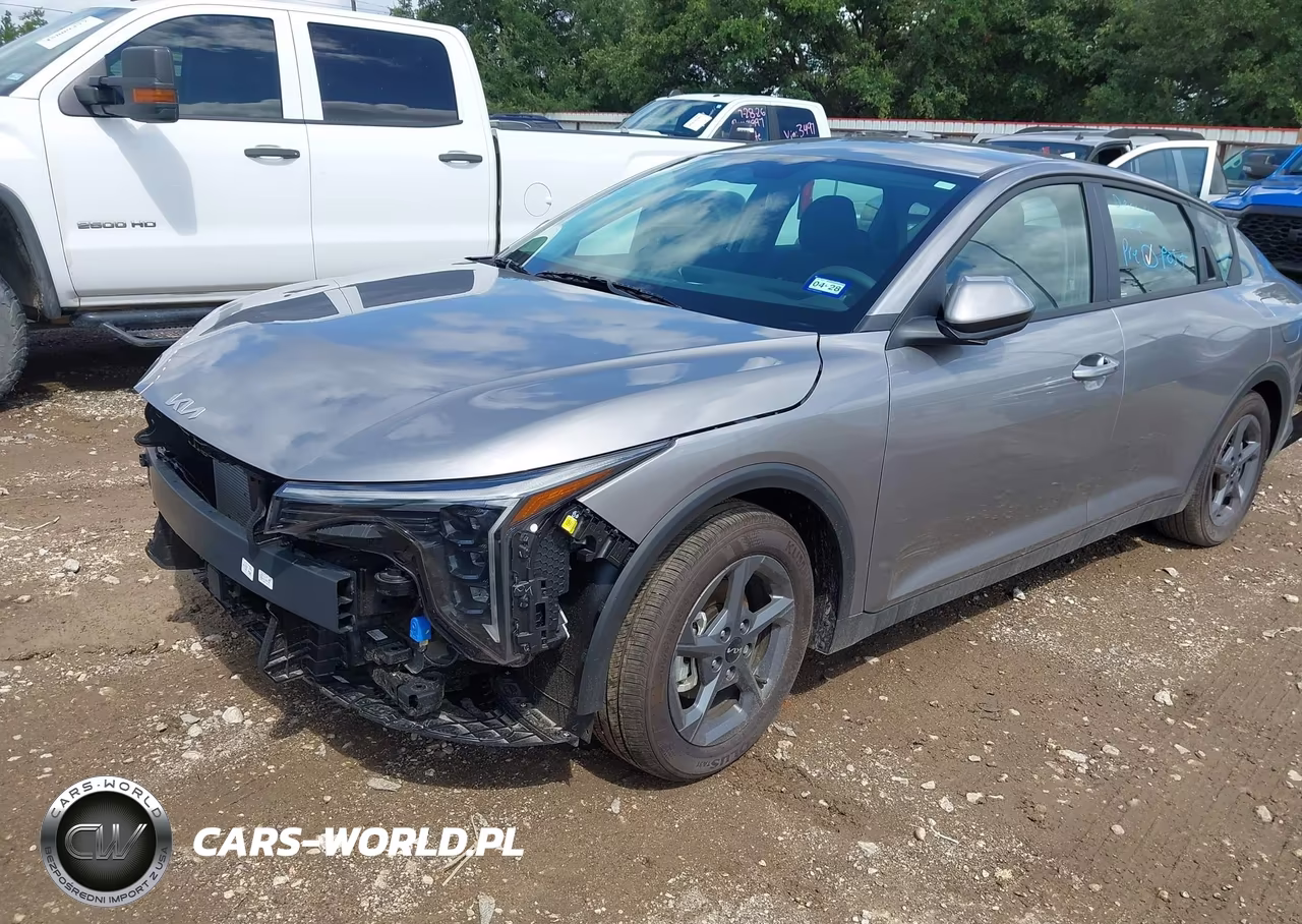 2026 Kia K4 Lxs VIN:3KPFT4DE8TE293608 - 2
