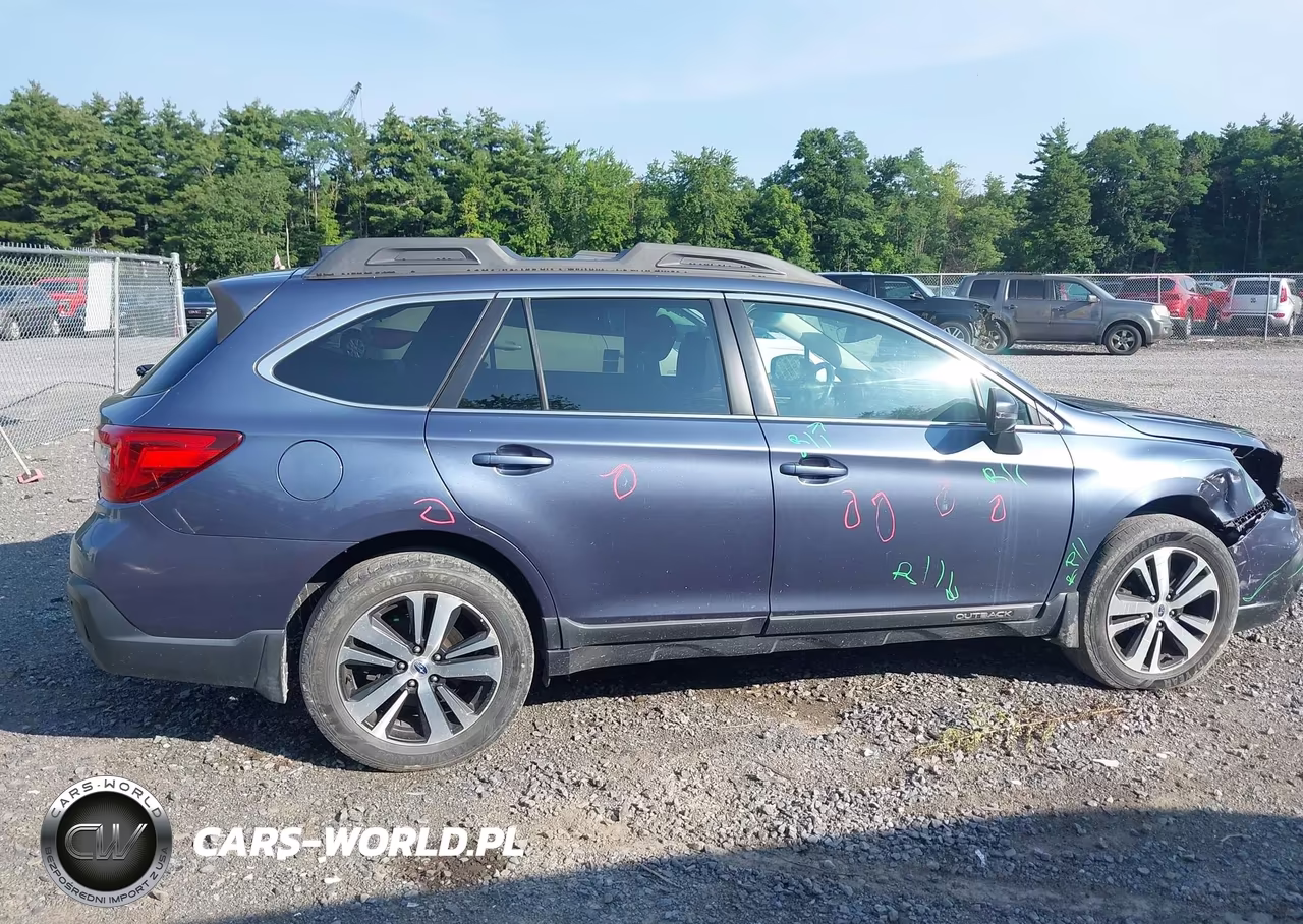 2018 Subaru Outback 2.5I Limited VIN:4S4BSANC9J3226240 - 13