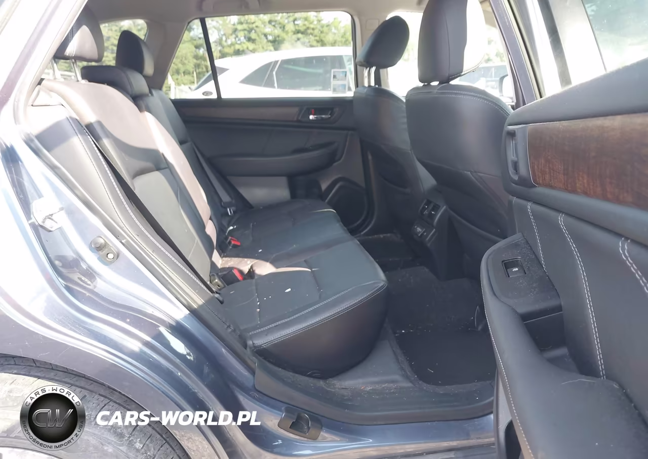 2018 Subaru Outback 2.5I Limited VIN:4S4BSANC9J3226240 - 8