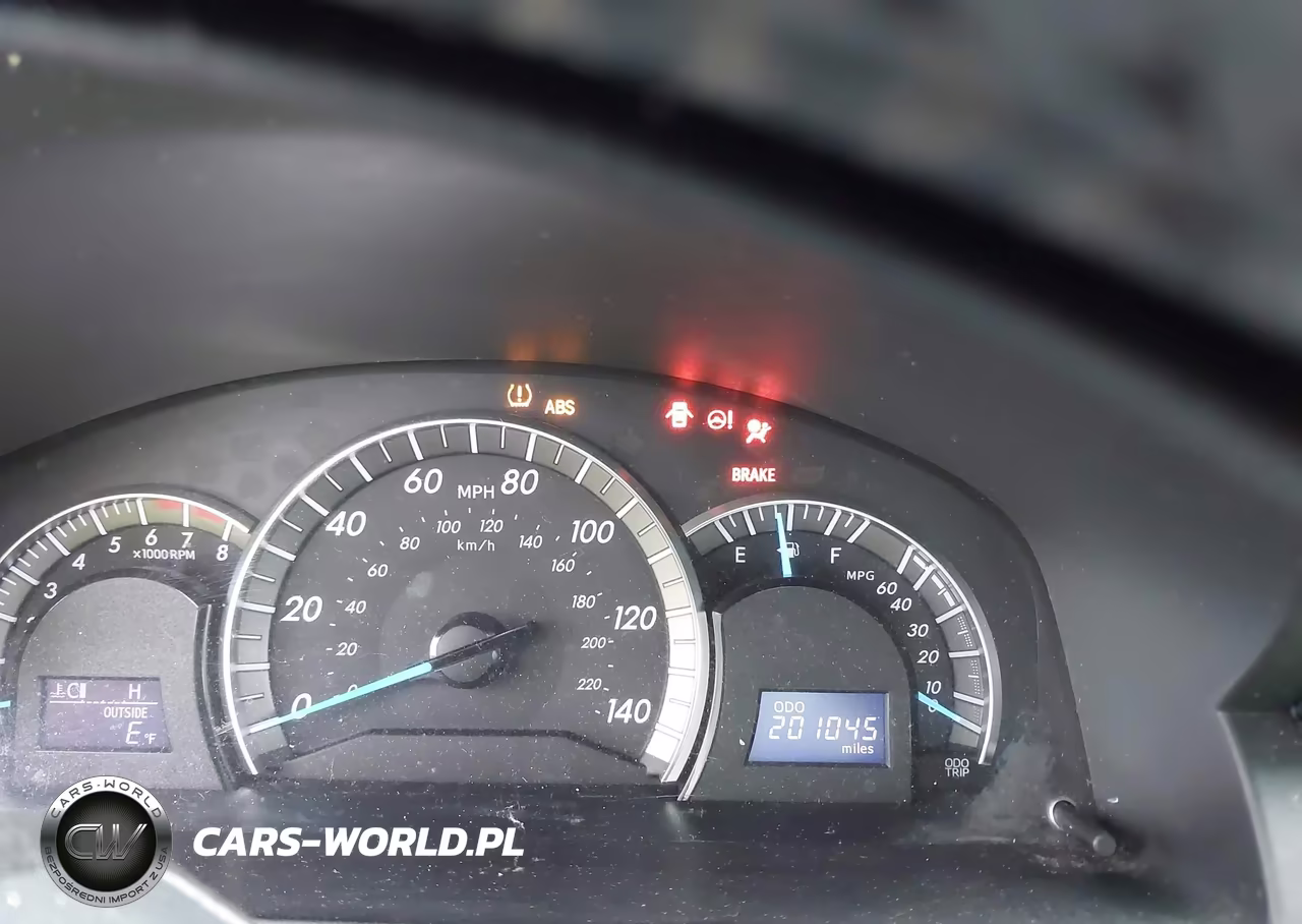 2014 Toyota Camry Se Sport VIN:4T1BF1FK1EU733255 - 7