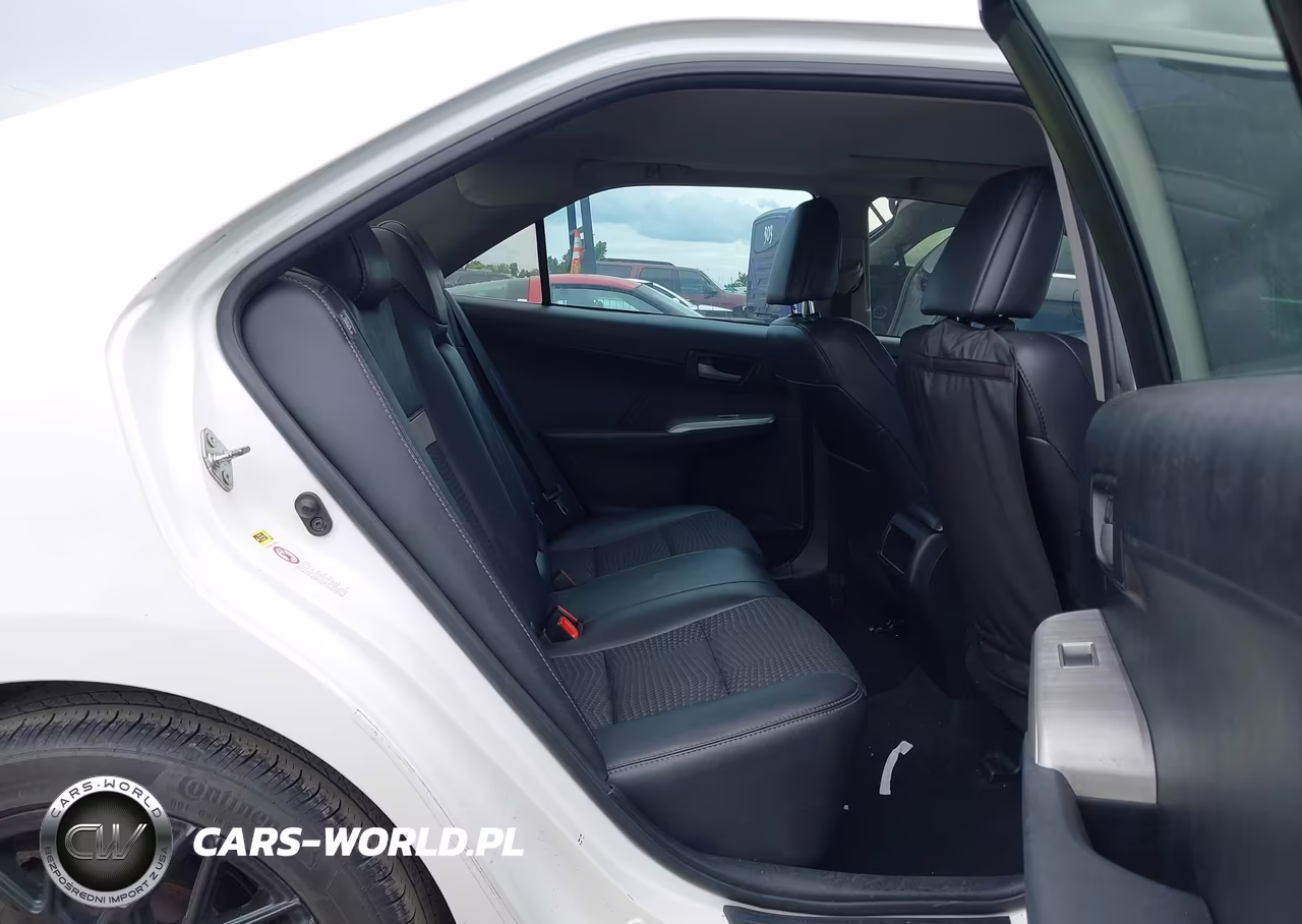 2014 Toyota Camry Se Sport VIN:4T1BF1FK1EU733255 - 8