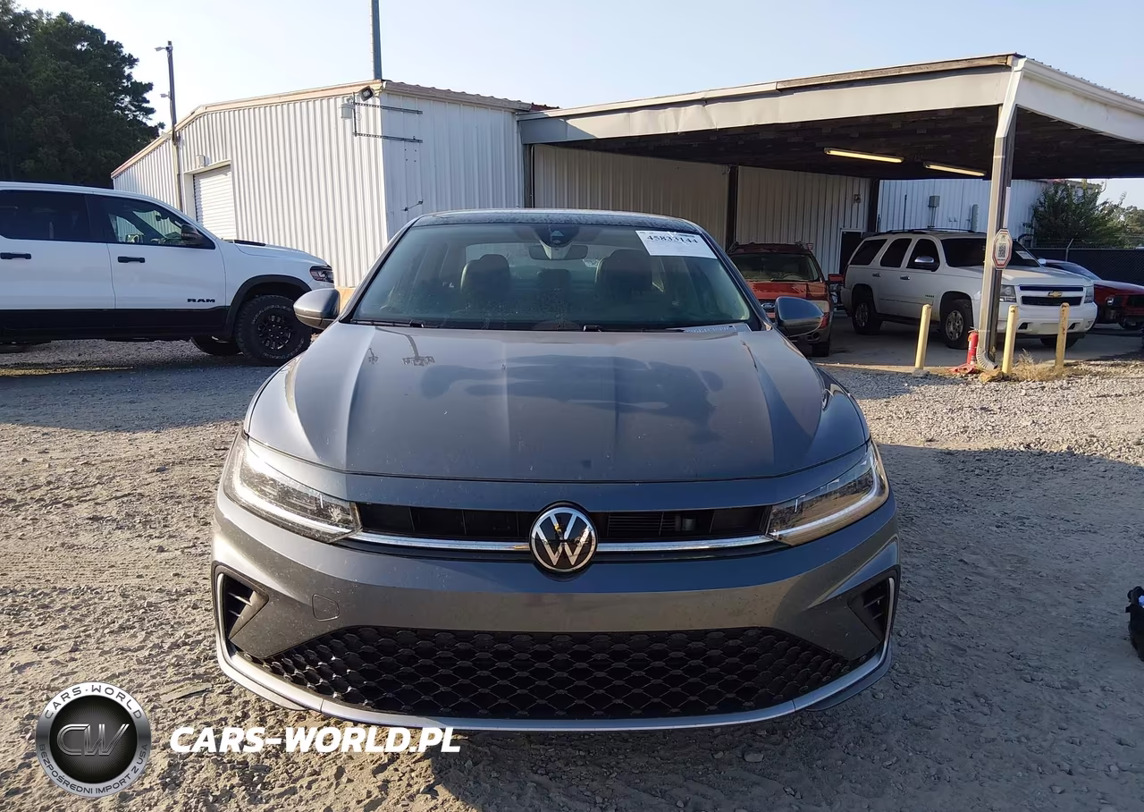 2025 Volkswagen Jetta 1.5T Se VIN:3VW7X7BU0SM030308 - 12