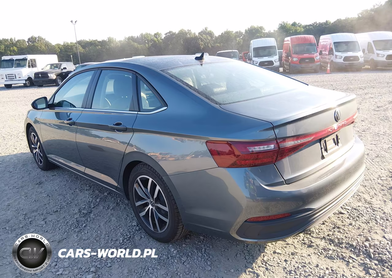 2025 Volkswagen Jetta 1.5T Se VIN:3VW7X7BU0SM030308 - 3