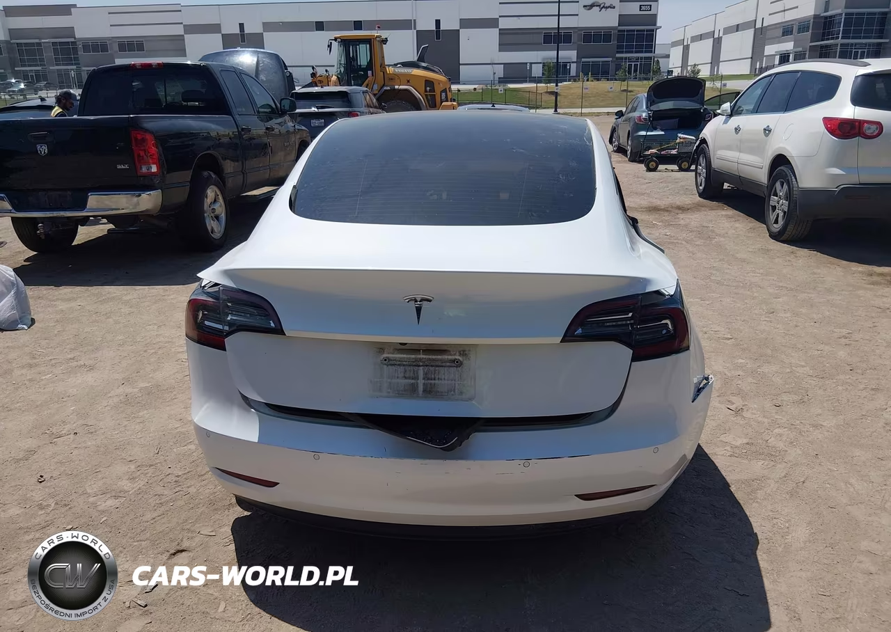 2021 Tesla Model 3 Standard Range Plus Rear-Wheel Drive VIN:5YJ3E1EA4MF858679 - 14