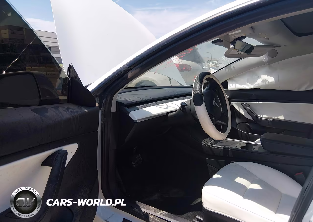 2021 Tesla Model 3 Standard Range Plus Rear-Wheel Drive VIN:5YJ3E1EA4MF858679 - 5