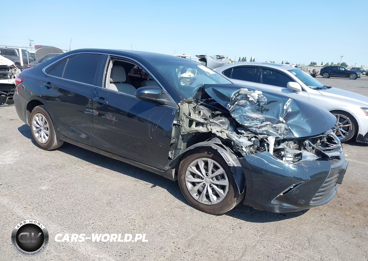 2017 Toyota Camry Le VIN:4T1BF1FK5HU724272 - 1