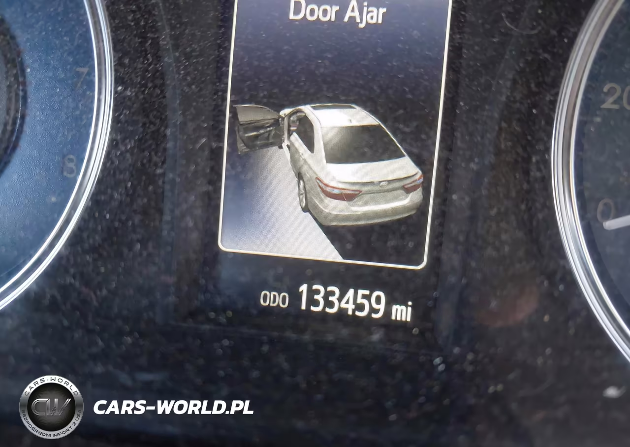 2017 Toyota Camry Le VIN:4T1BF1FK5HU724272 - 7