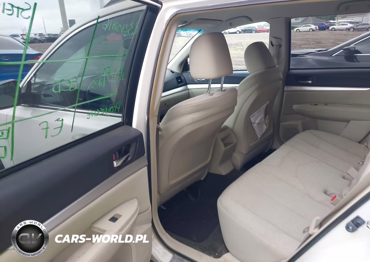 2012 Subaru Outback 2.5I Premium VIN:4S4BRCCC4C3215076 - 8