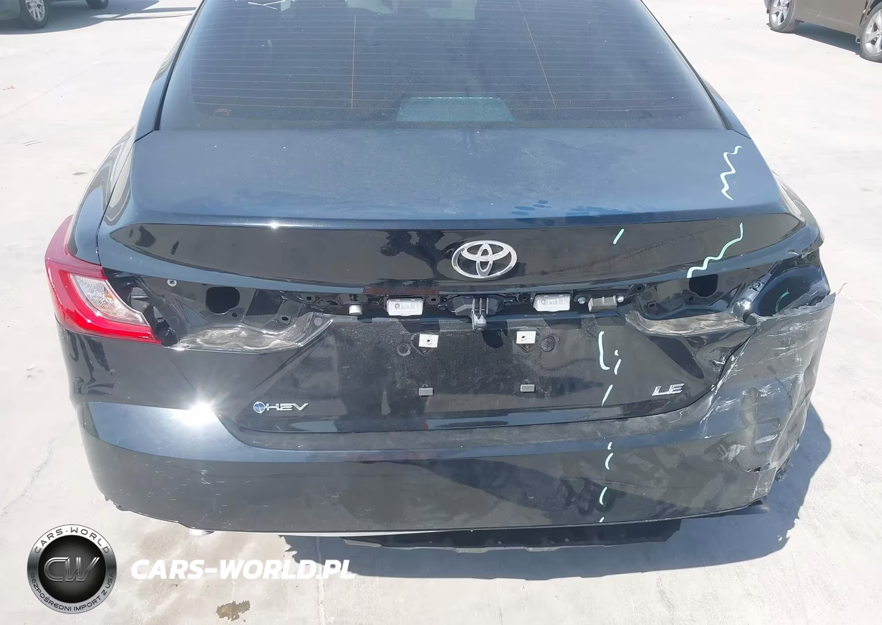 2026 Toyota Camry Le VIN:4T1DAACK9TU742102 - 6