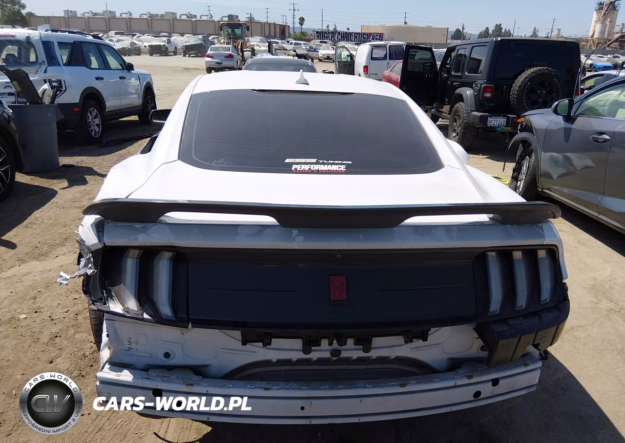 2021 Ford Mustang Gt Premium Fastback VIN:1FA6P8CF1M5112647 - 17