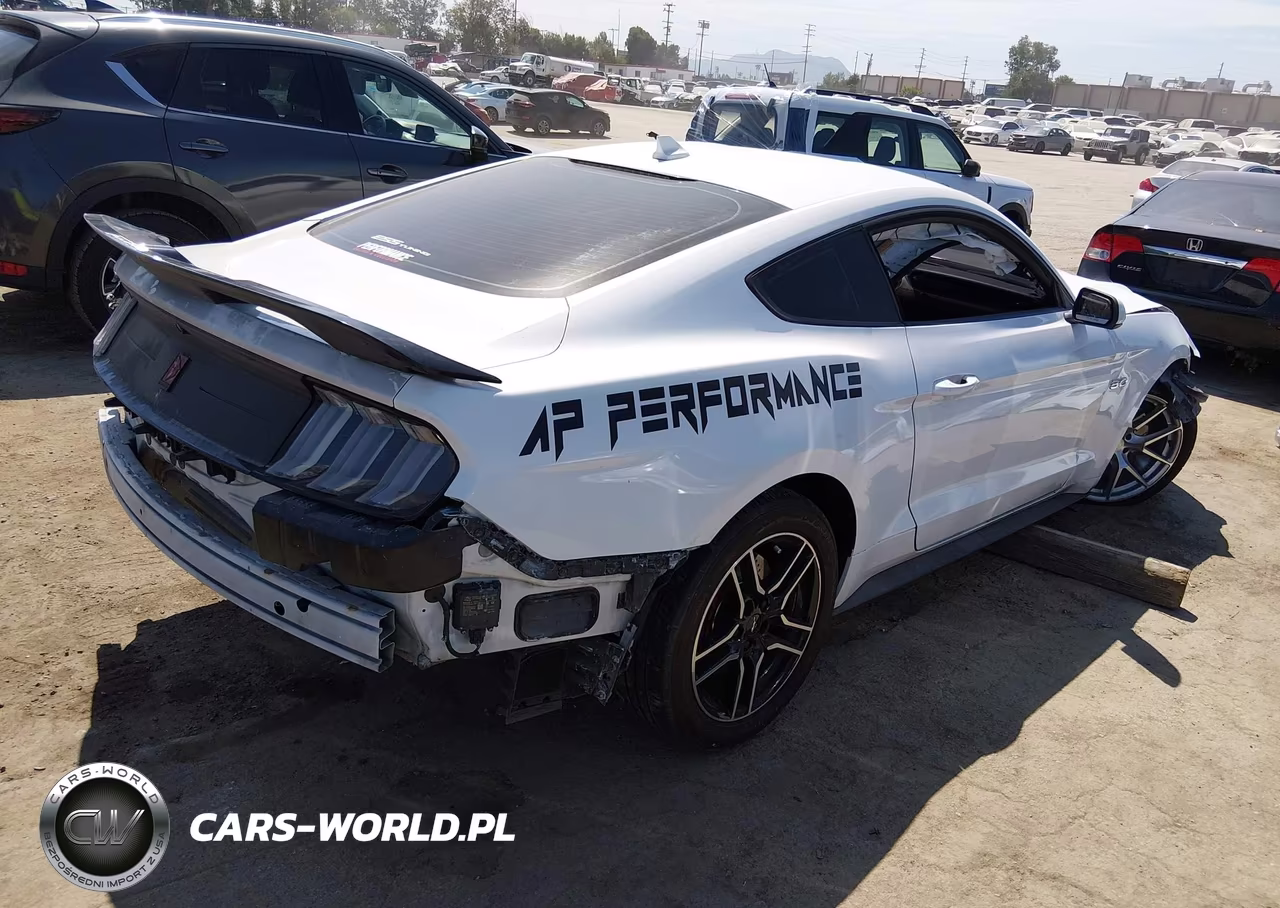2021 Ford Mustang Gt Premium Fastback VIN:1FA6P8CF1M5112647 - 4