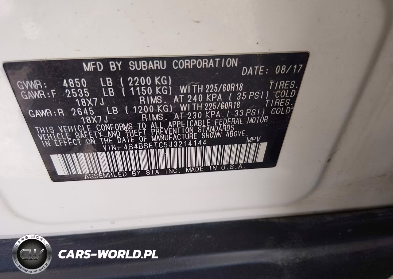 2018 Subaru Outback Touring VIN:4S4BSETC5J3214144 - 9
