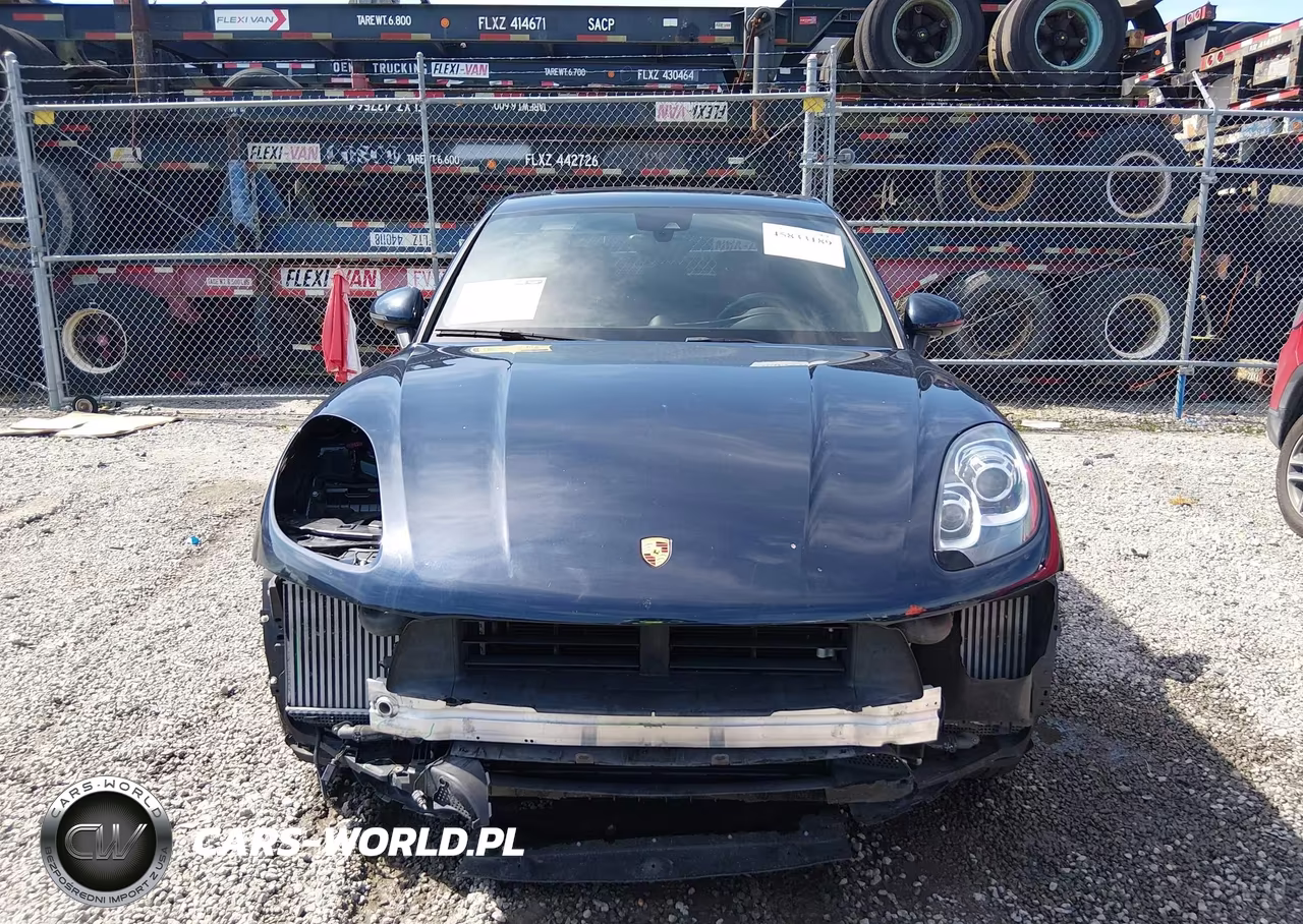 2018 Porsche Macan S VIN:WP1AB2A58JLB34936 - 12