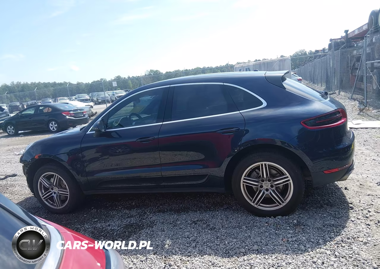 2018 Porsche Macan S VIN:WP1AB2A58JLB34936 - 14
