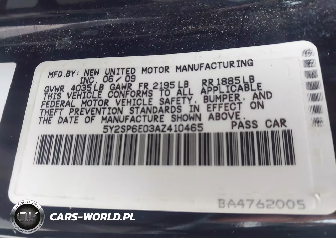 2010 Pontiac Vibe VIN:5Y2SP6E03AZ410465 - 9