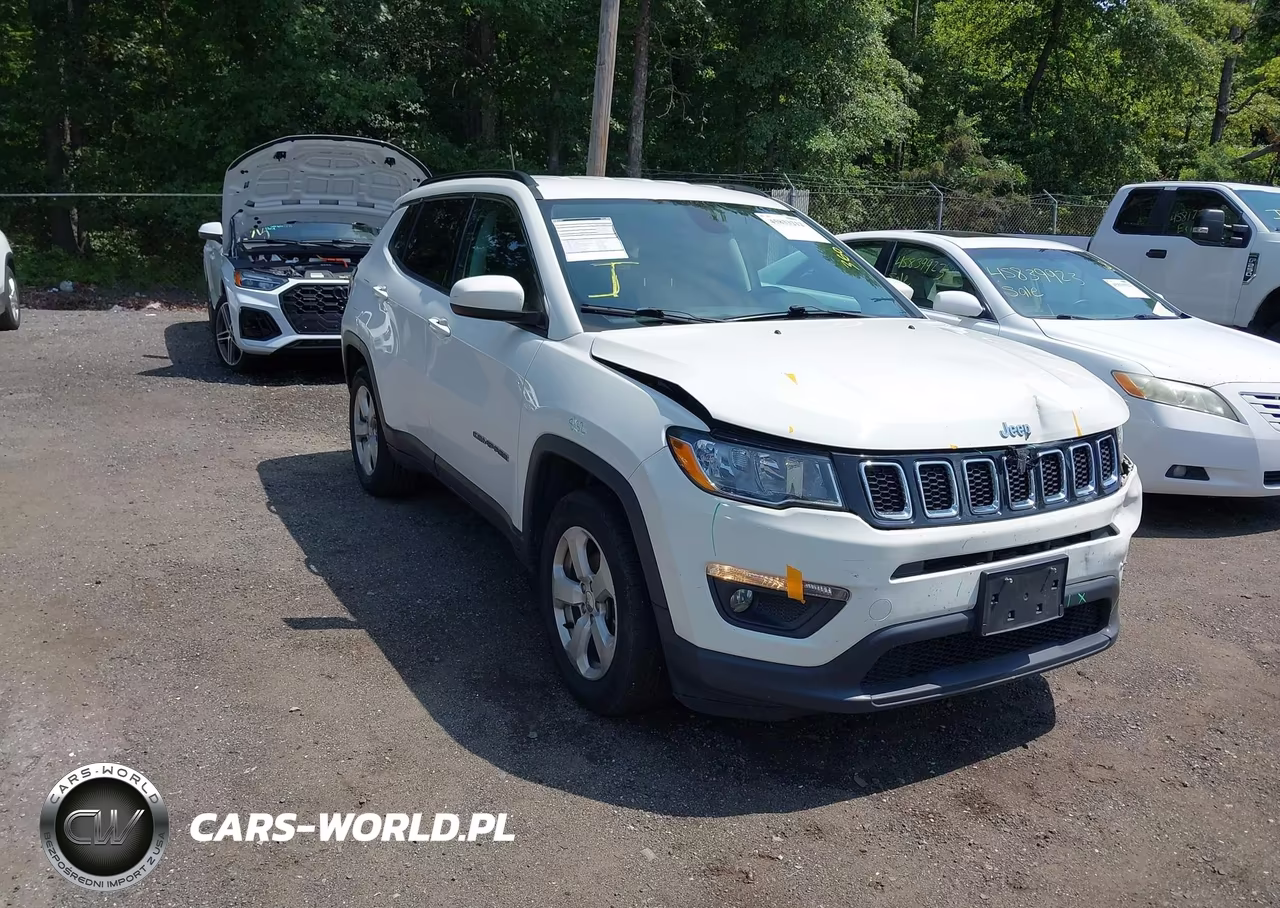 2018 Jeep Compass Latitude Fwd VIN:3C4NJCBB8JT359040 - 1