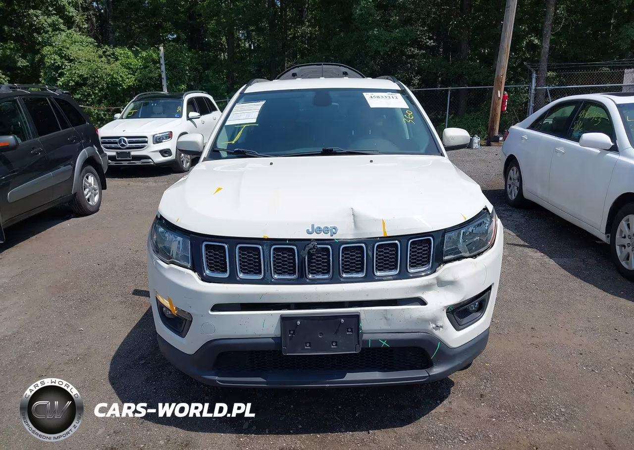 2018 Jeep Compass Latitude Fwd VIN:3C4NJCBB8JT359040 - 12