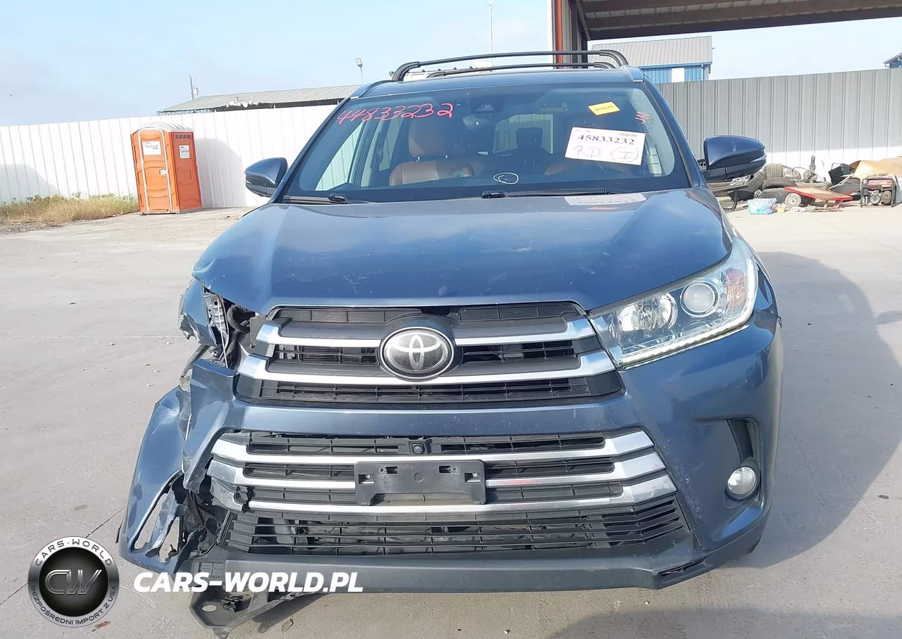 2017 Toyota Highlander Limited Platinum VIN:5TDYZRFH8HS188432 - 13