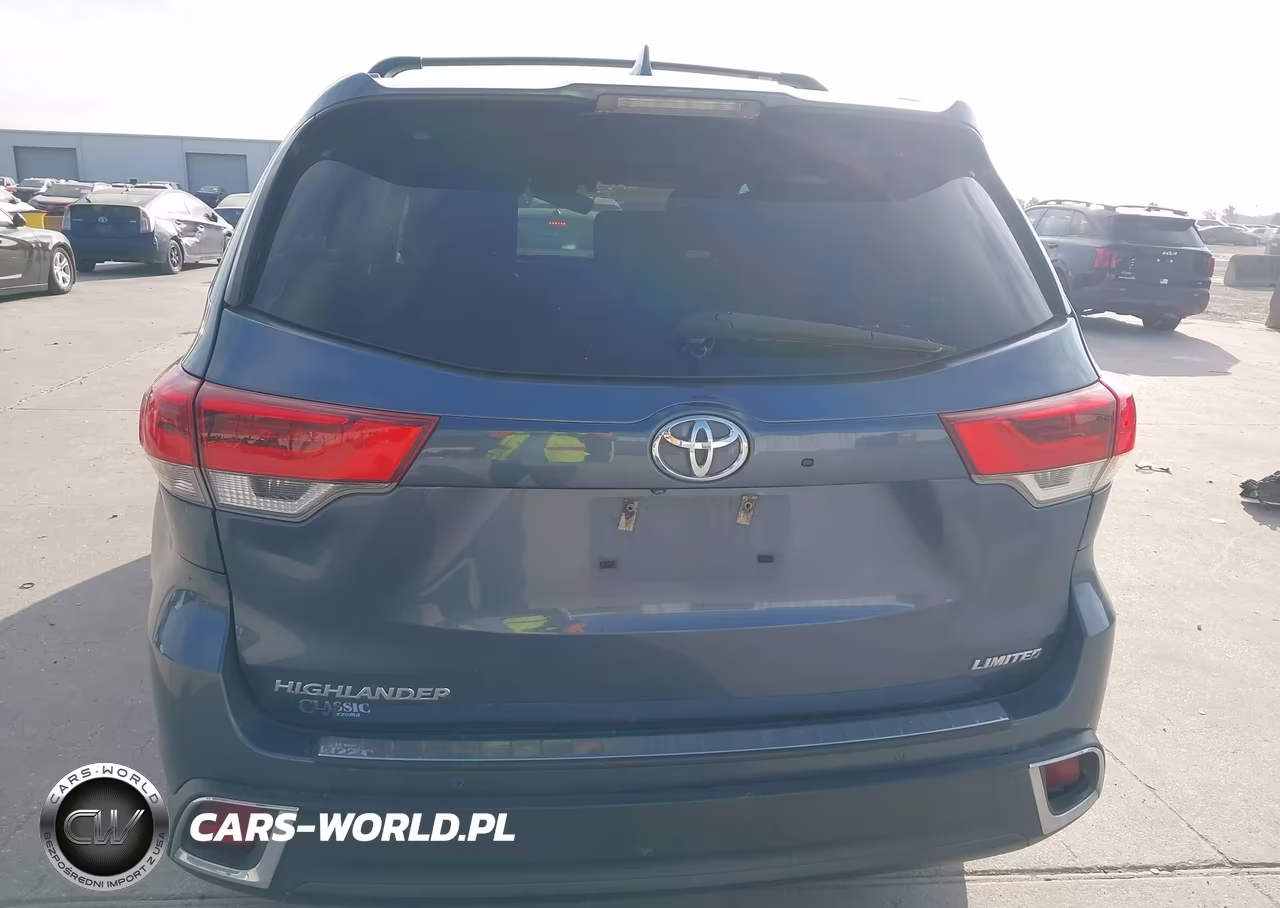 2017 Toyota Highlander Limited Platinum VIN:5TDYZRFH8HS188432 - 17