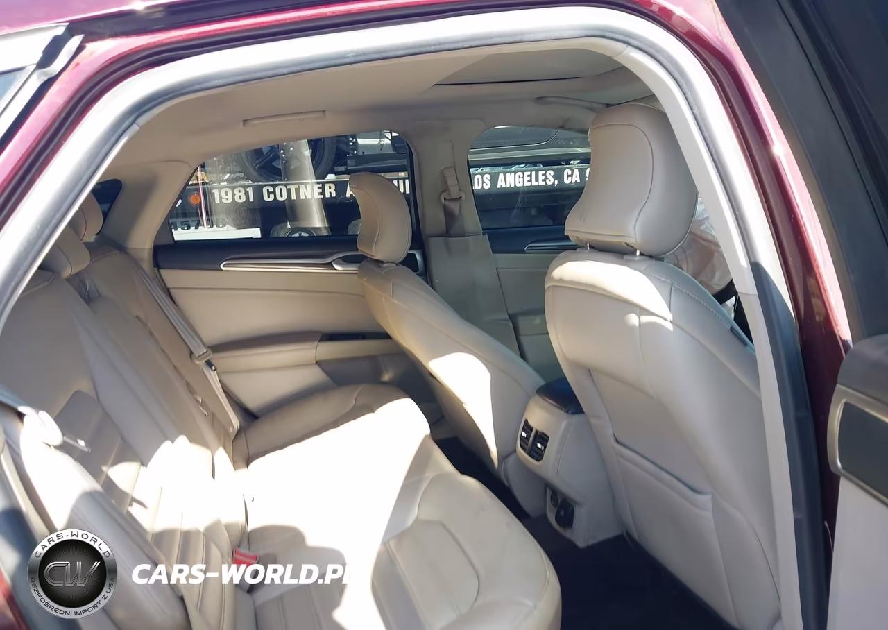 2018 Ford Fusion Energi Se Luxury VIN:3FA6P0PU4JR281399 - 8