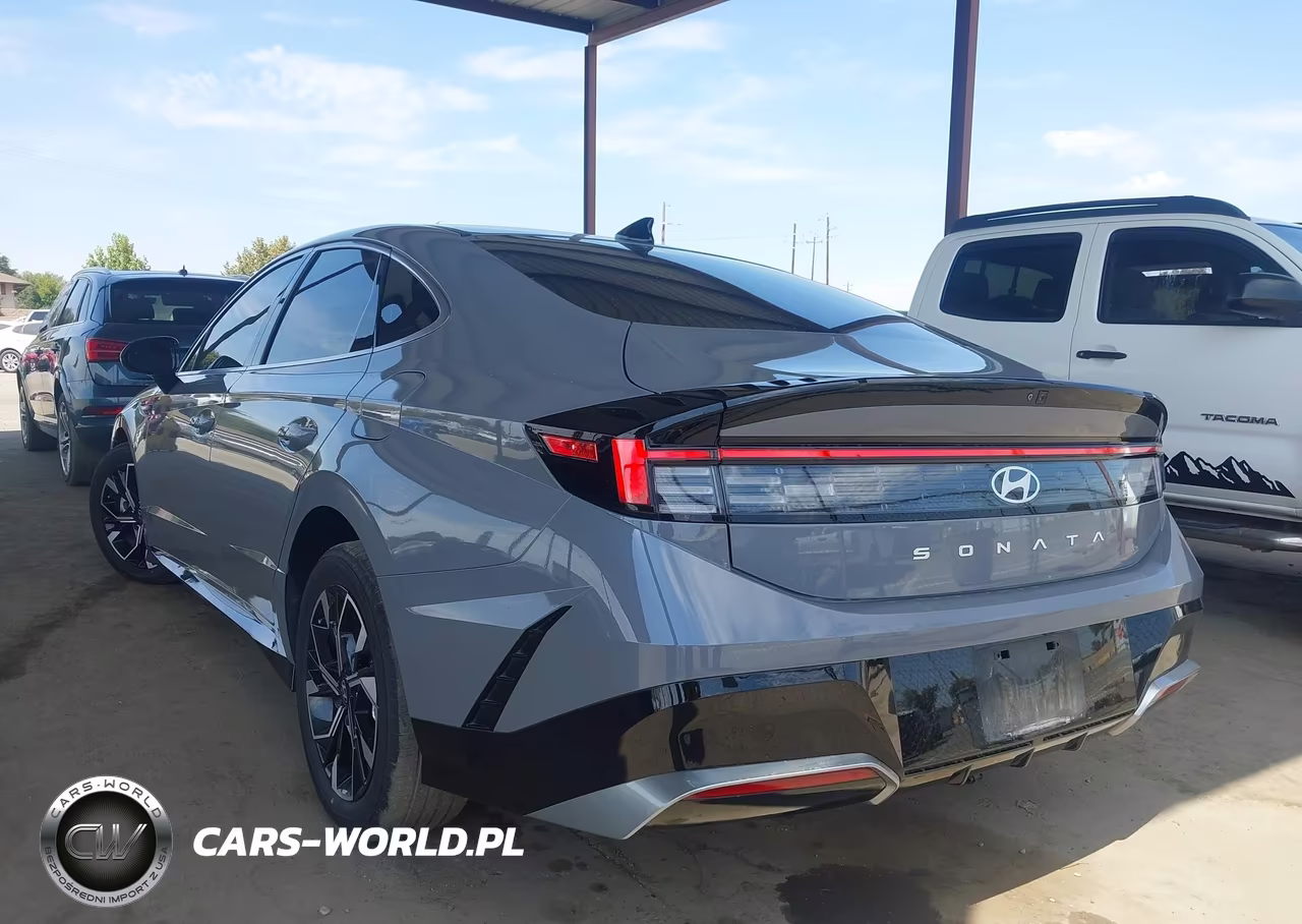 2024 Hyundai Sonata Sel VIN:KMHL64JA7RA407570 - 3