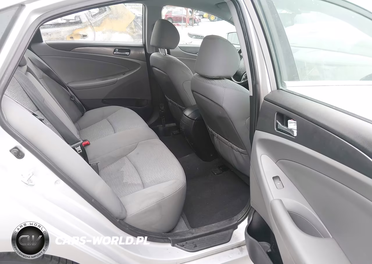 2014 Hyundai Sonata Hybrid VIN:KMHEC4A42EA110129 - 8