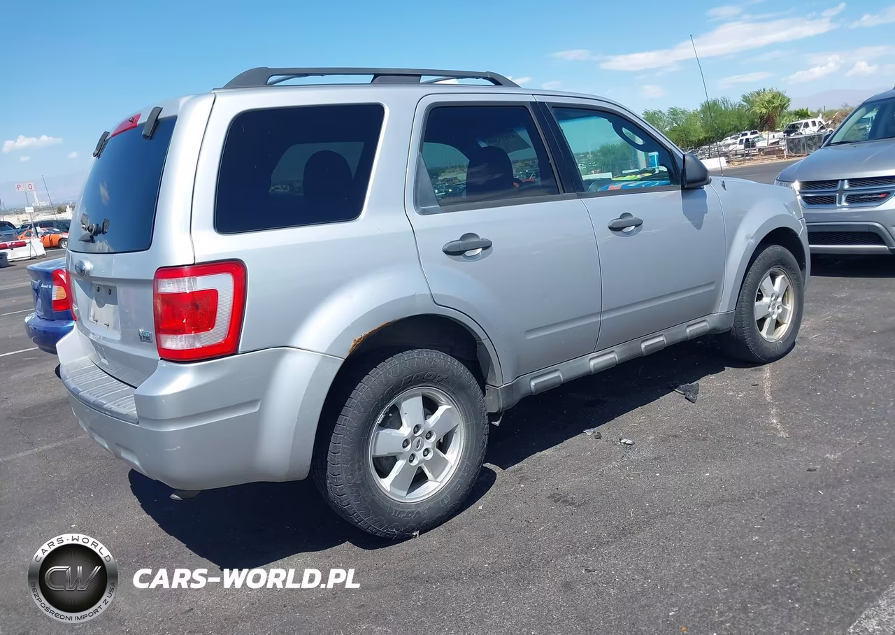 2011 Ford Escape Xlt Automatic VIN:1FMCU9DGXBKC19953 - 4