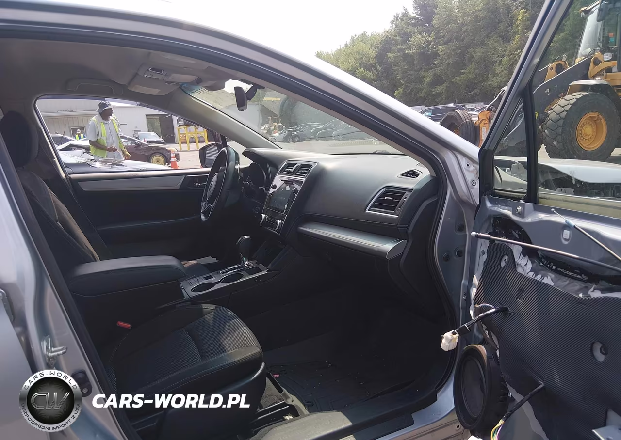 2019 Subaru Outback 2.5I Premium VIN:4S4BSAFC7K3233431 - 5