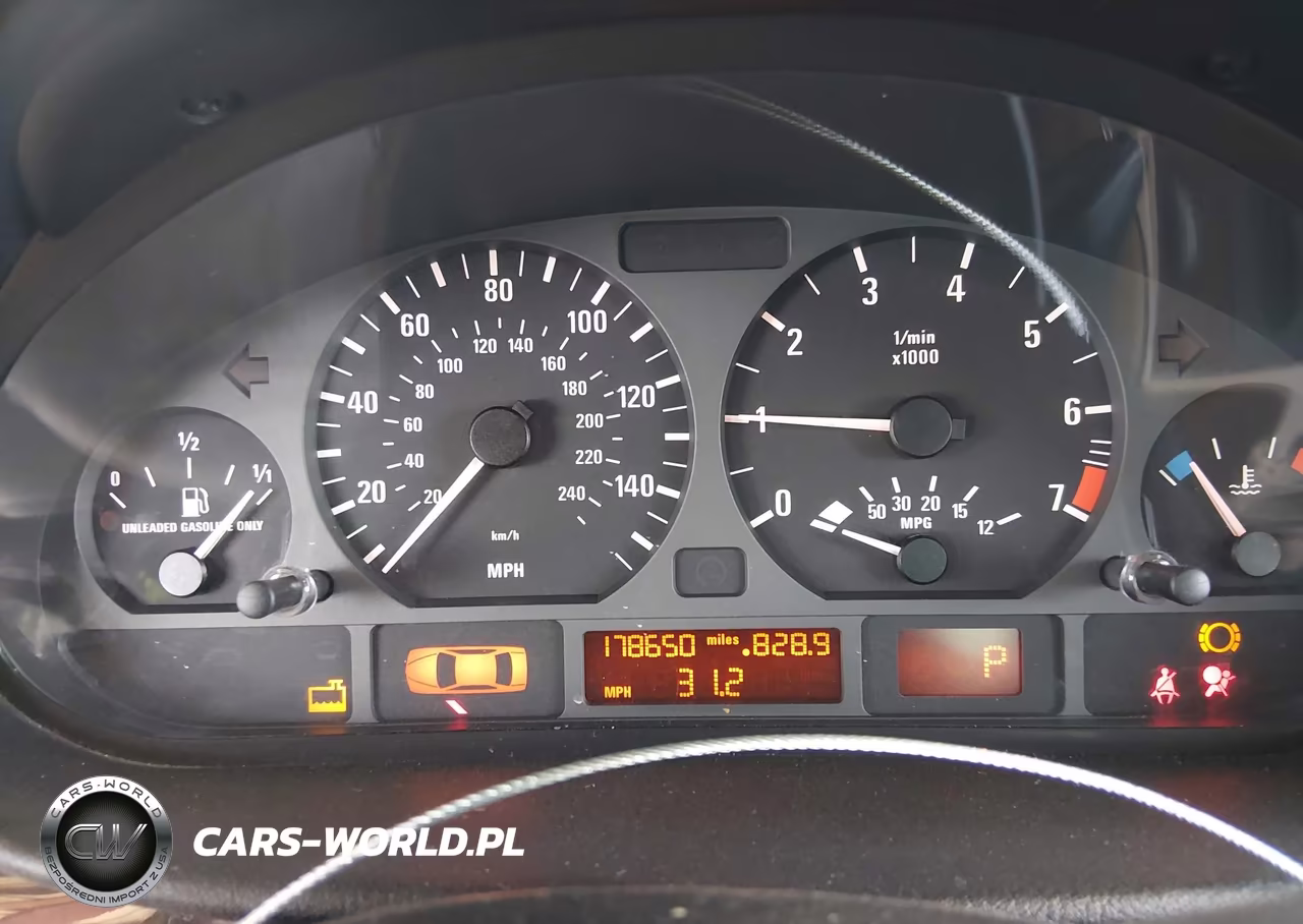 2005 BMW 325I VIN:WBAEV33425KW18923 - 7