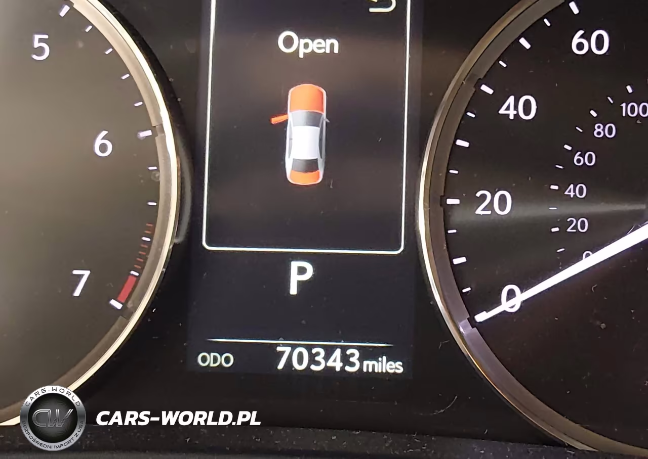 2018 Lexus Is 300 VIN:JTHC81D23J5028689 - 16