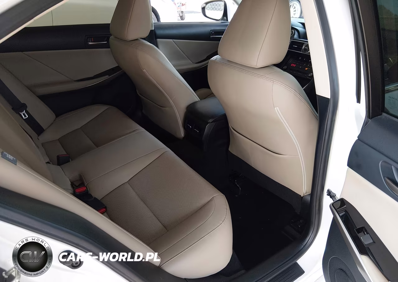 2018 Lexus Is 300 VIN:JTHC81D23J5028689 - 8