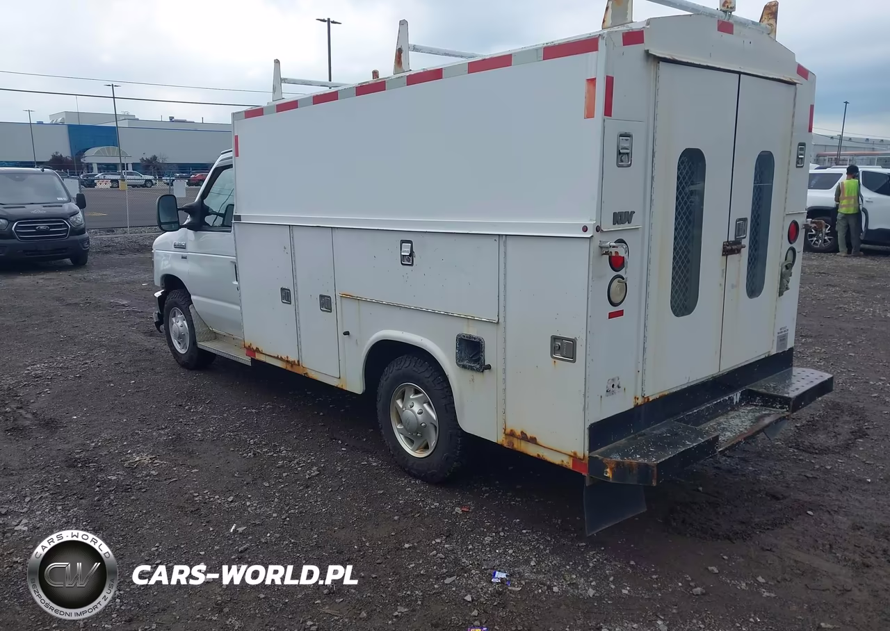 2010 Ford E-350 Cutaway VIN:1FDWE3FL3ADB02171 - 3