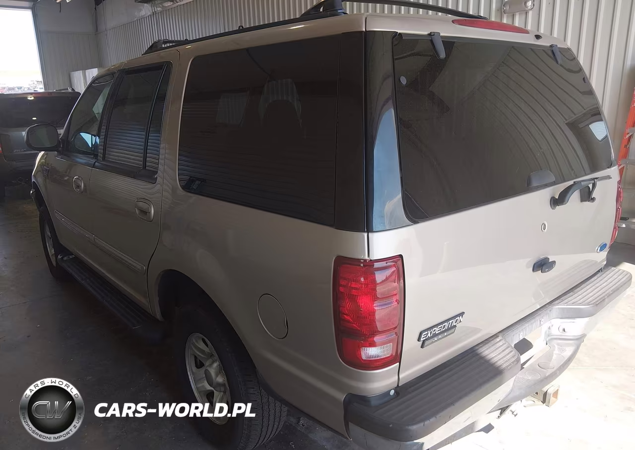 1997 Ford Expedition Eddie Bauer-Xlt VIN:1FMFU18L7VLC04802 - 3