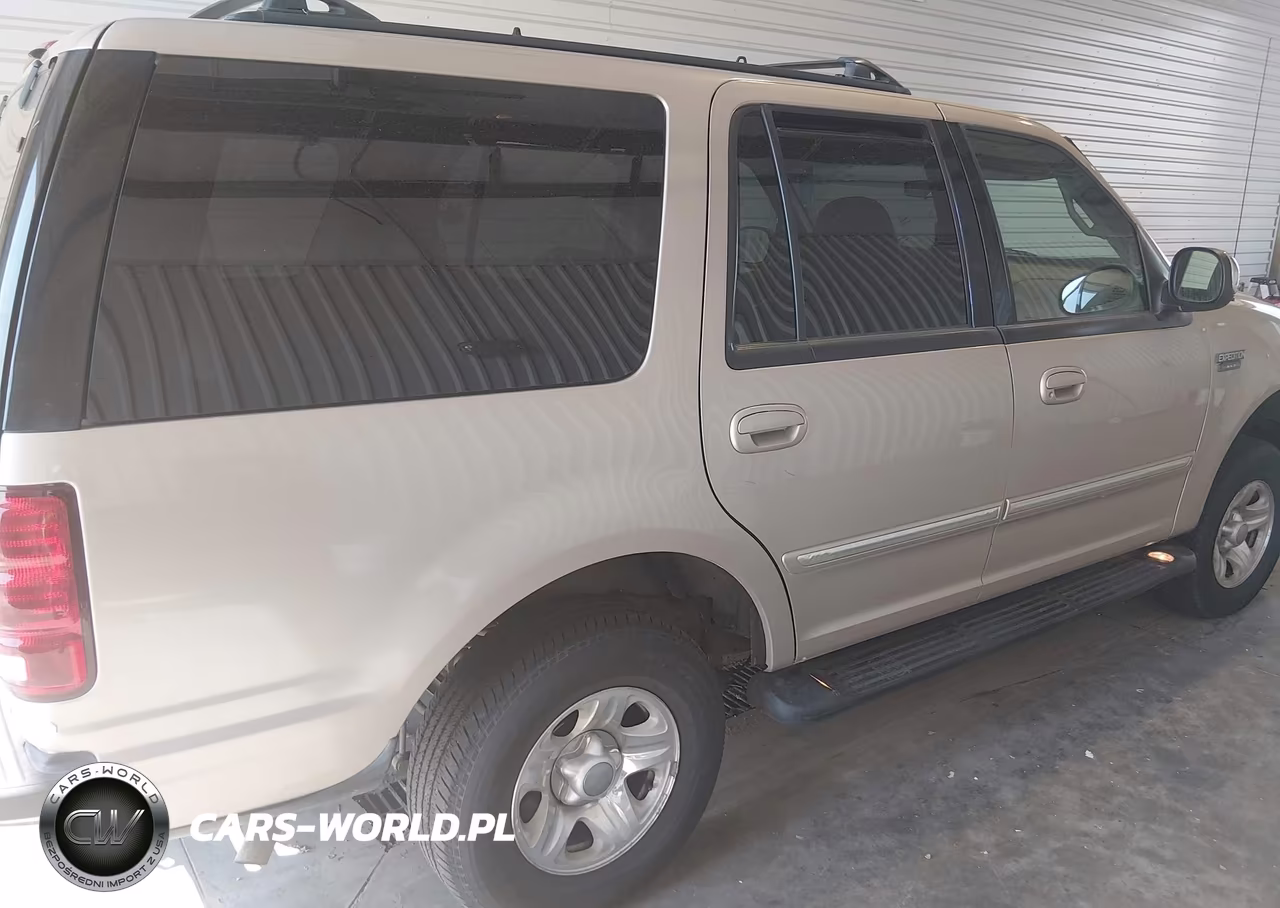 1997 Ford Expedition Eddie Bauer-Xlt VIN:1FMFU18L7VLC04802 - 4