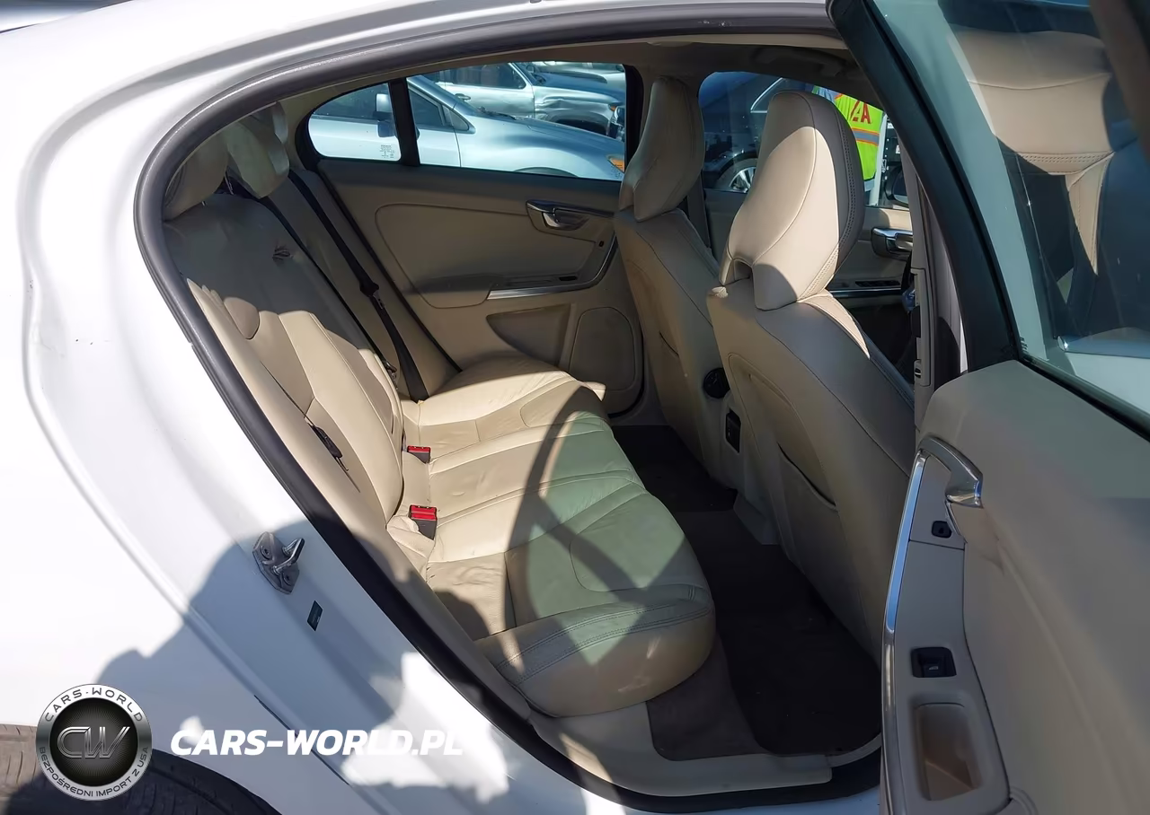 2014 Volvo S60 T5 VIN:YV1612FS0E2277443 - 8