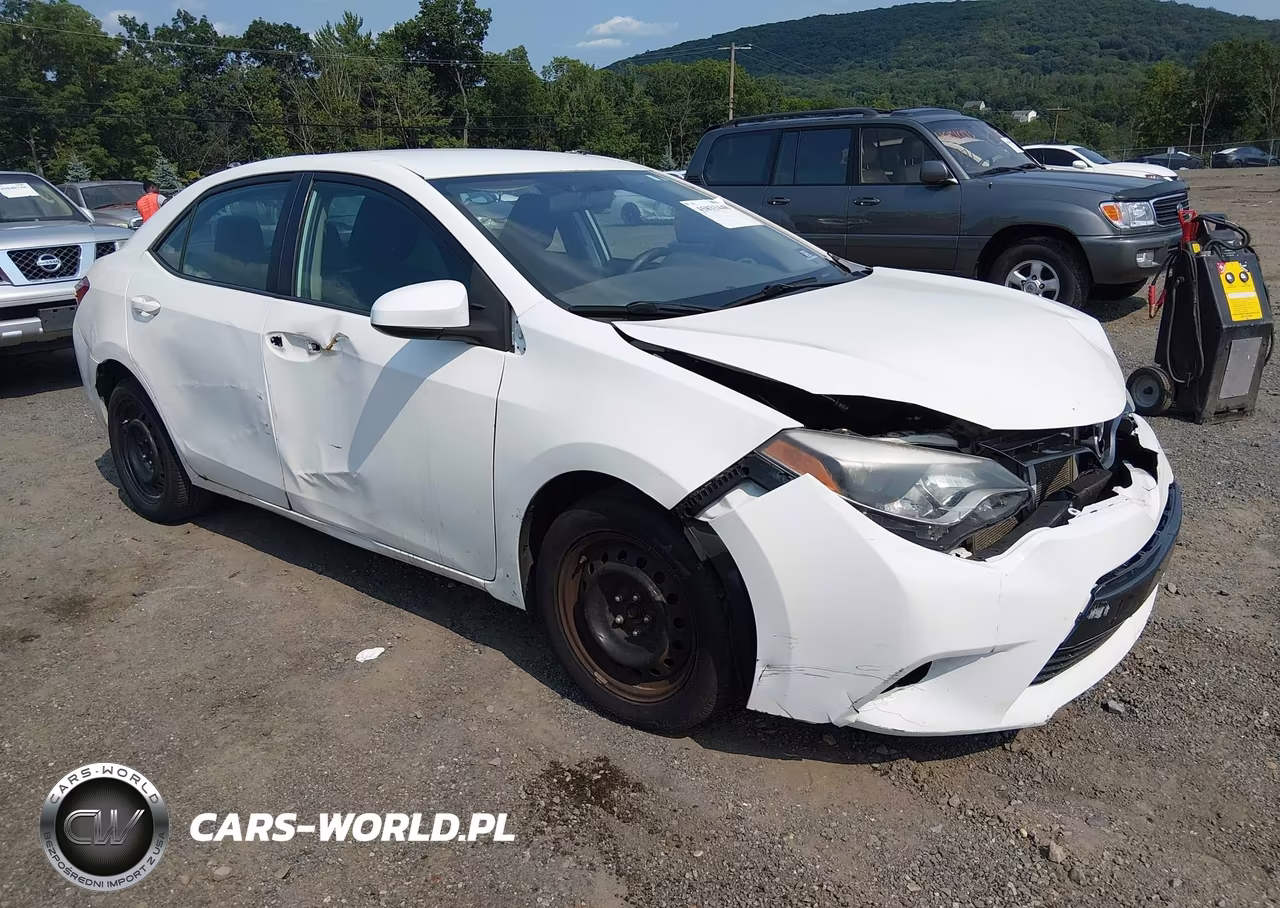 2015 Toyota Corolla Le – zdjęcie 1 z 16
