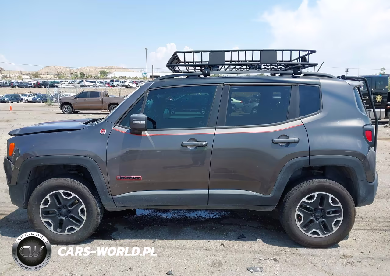 2017 Jeep Renegade Trailhawk VIN:ZACCJBCB8HPE90177 - 14