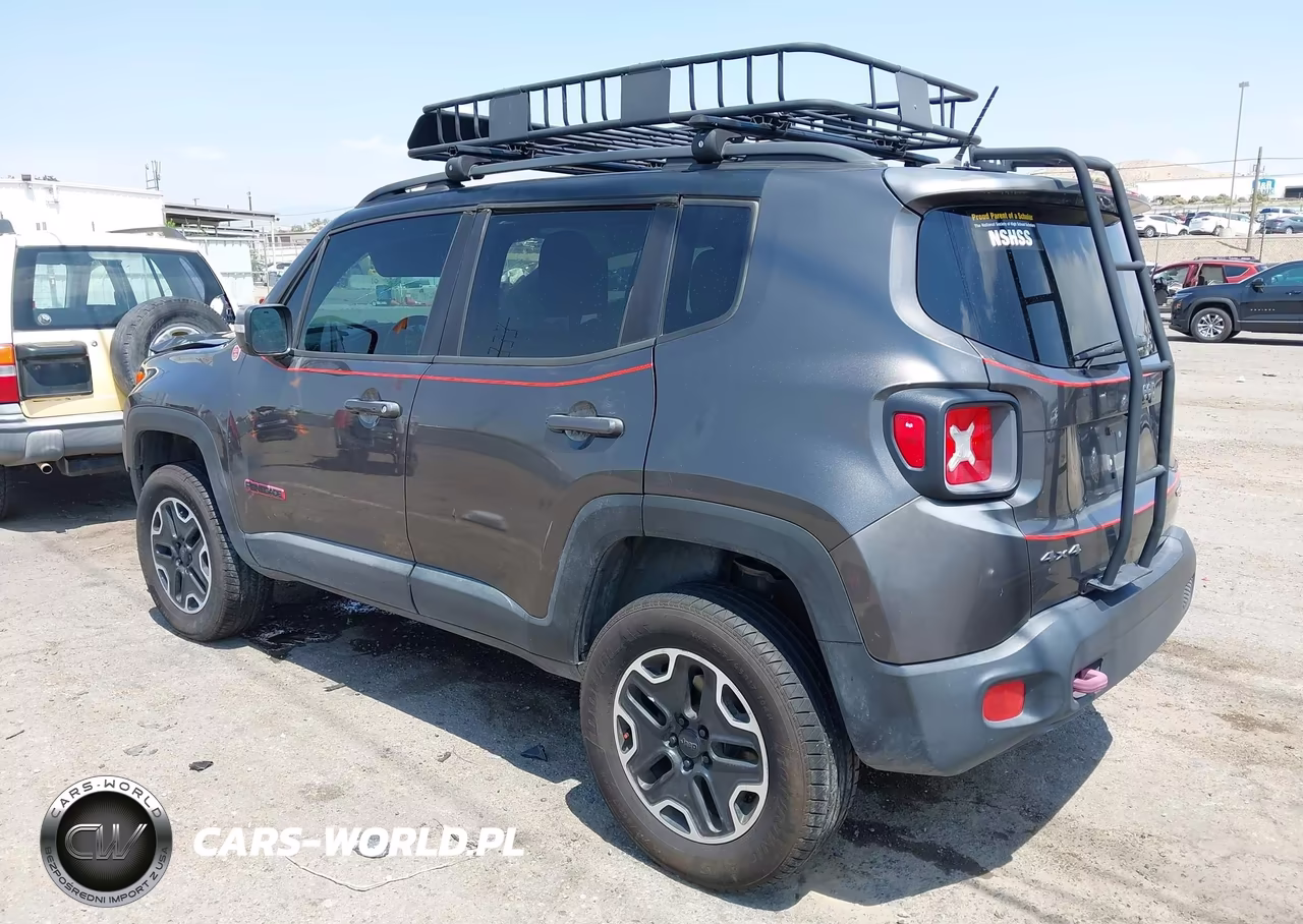 2017 Jeep Renegade Trailhawk VIN:ZACCJBCB8HPE90177 - 3