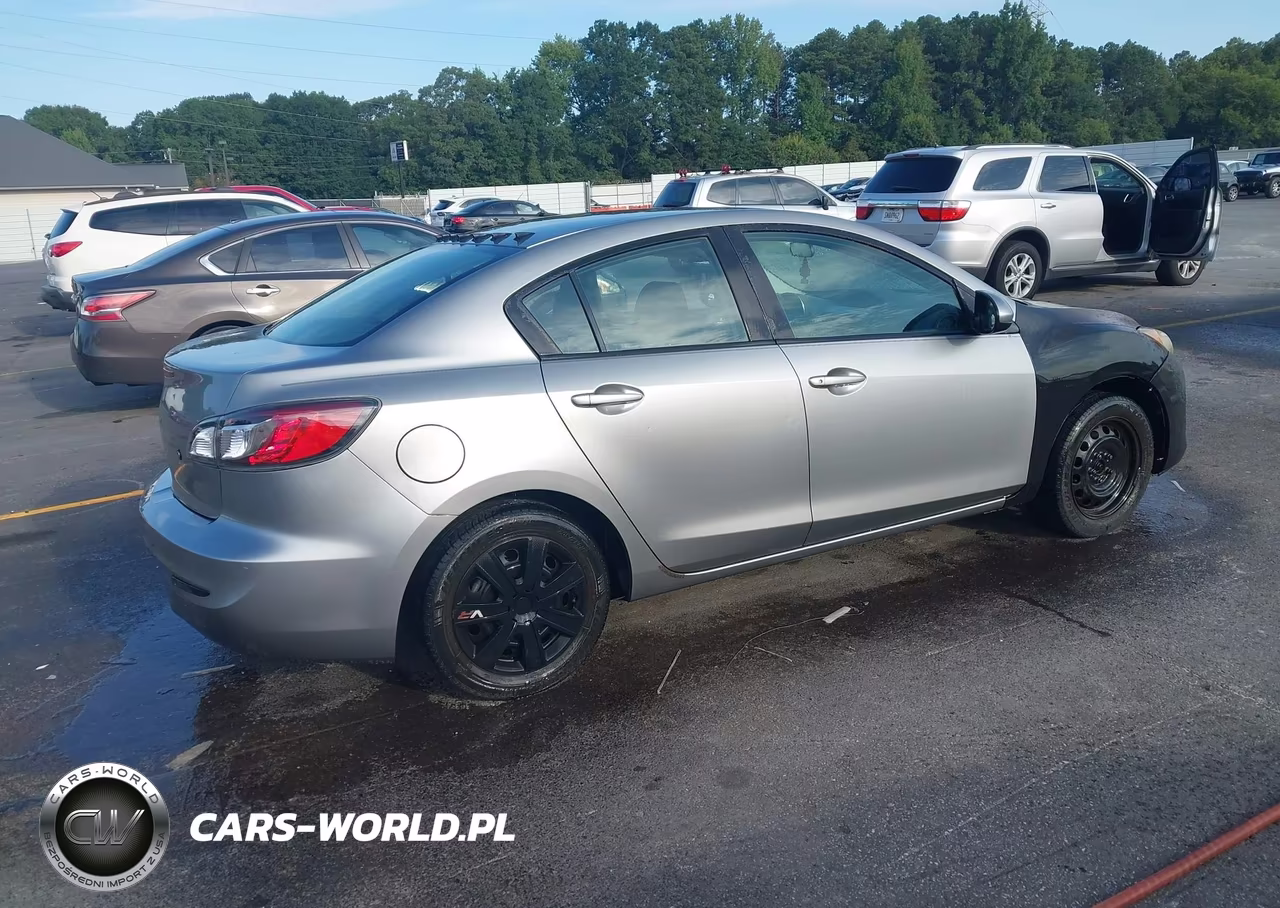 2013 Mazda Mazda3 I Sv VIN:JM1BL1TF5D1815591 - 4