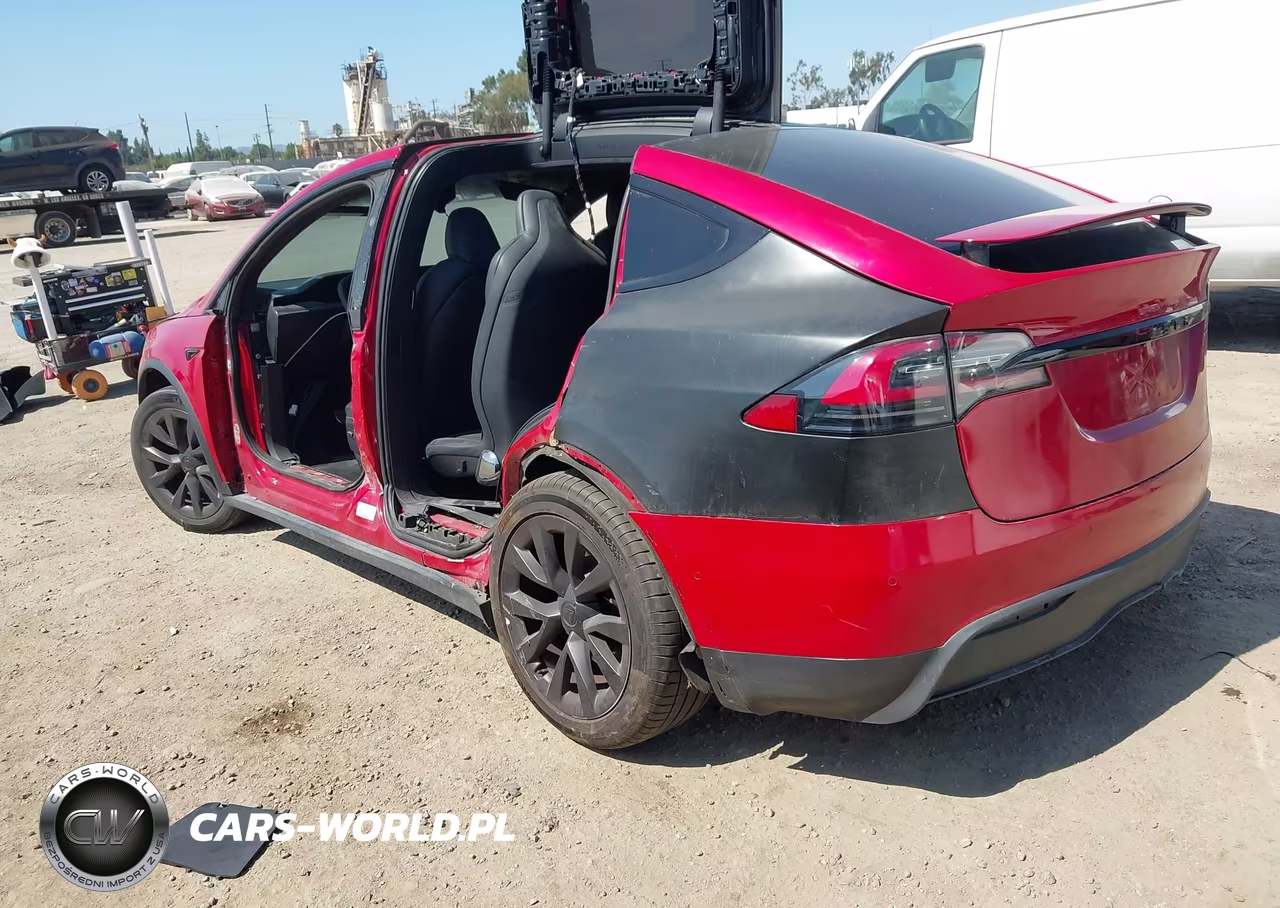 2022 Tesla Model X Plaid Tri Motor All-Wheel Drive VIN:7SAXCBE69NF332786 - 3