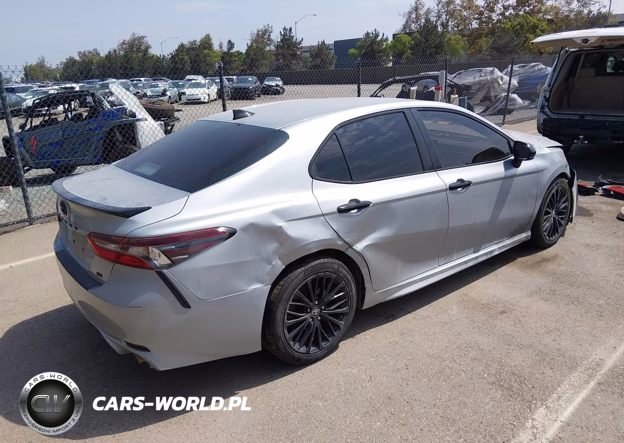2021 Toyota Camry Se Nightshade Edition VIN:4T1G11AK7MU460526 - 4