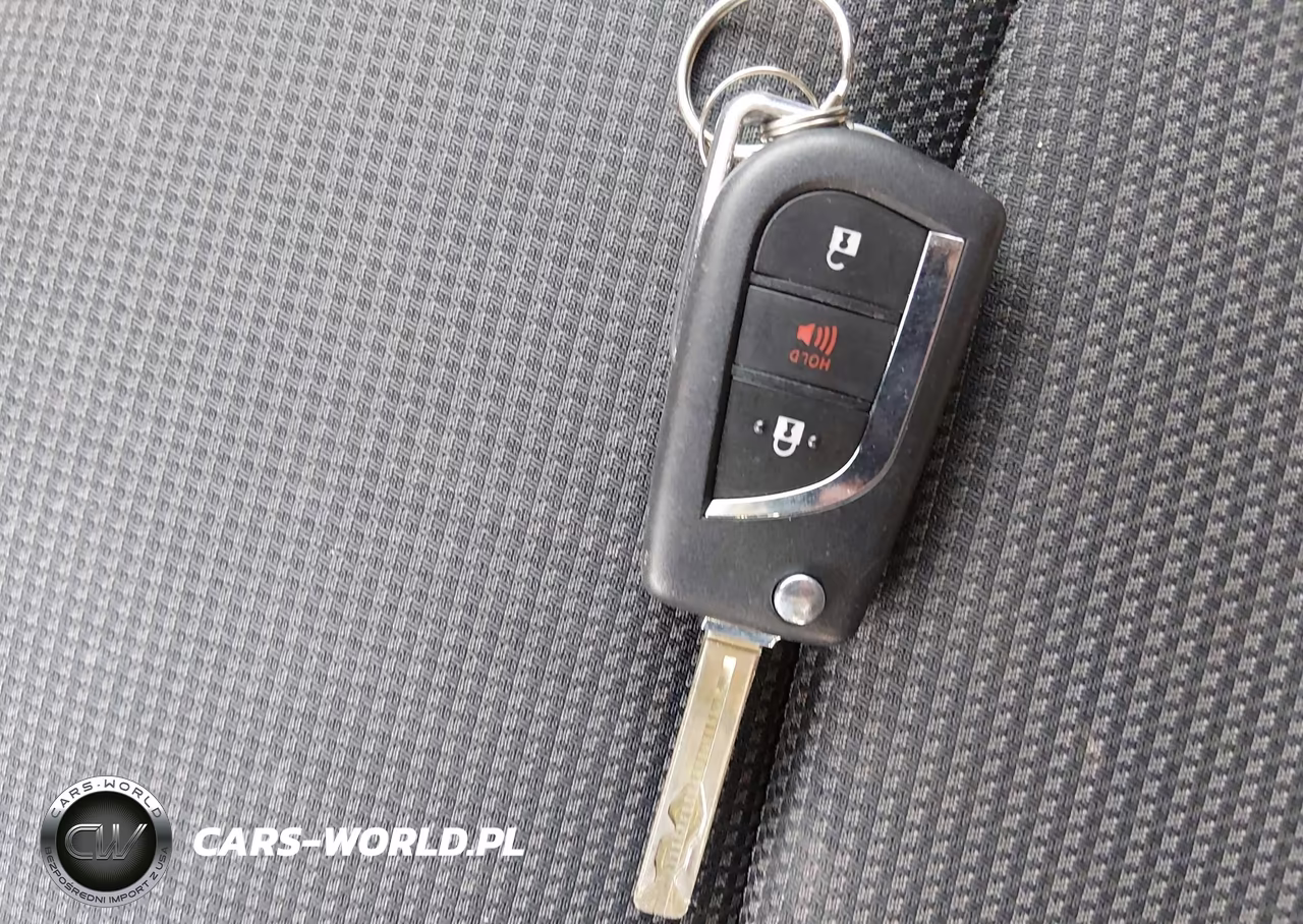 2020 Toyota Rav4 Hybrid Le VIN:JTMM6RFV2LD002739 - 11