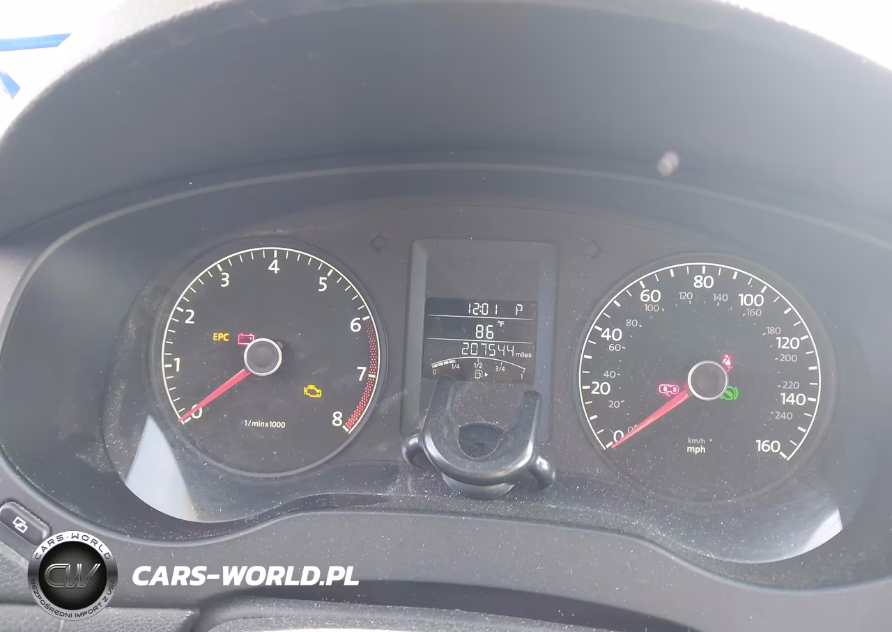 2011 Volkswagen Jetta 2.0L S VIN:3VW2K7AJXBM360974 - 7