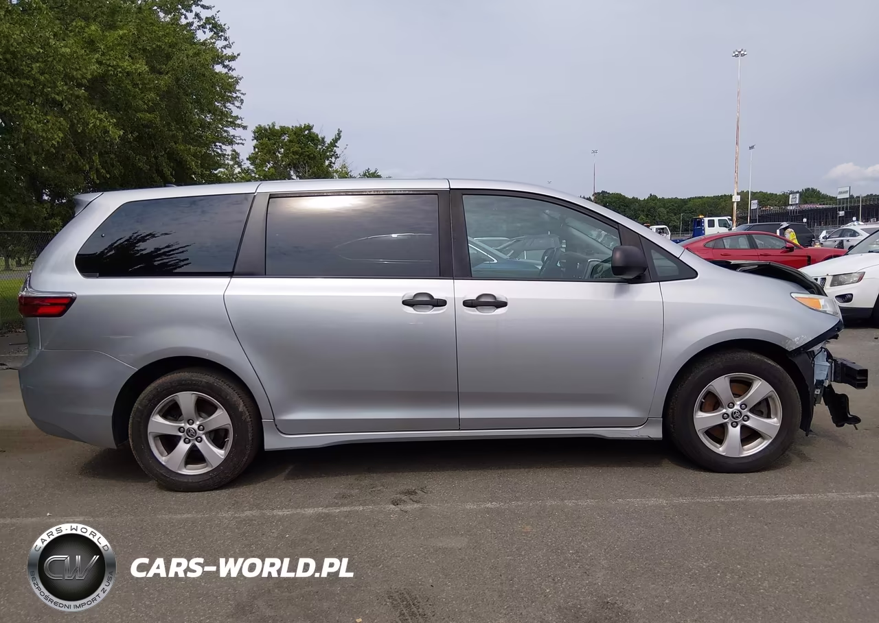 2020 Toyota Sienna L VIN:5TDZZ3DC6LS079386 - 12