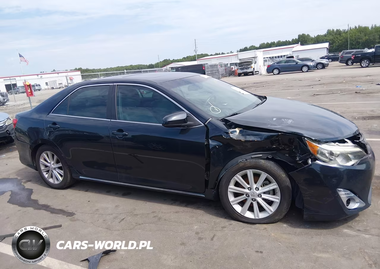 2014 Toyota Camry Xle V6 VIN:4T1BK1FK2EU024619 - 13