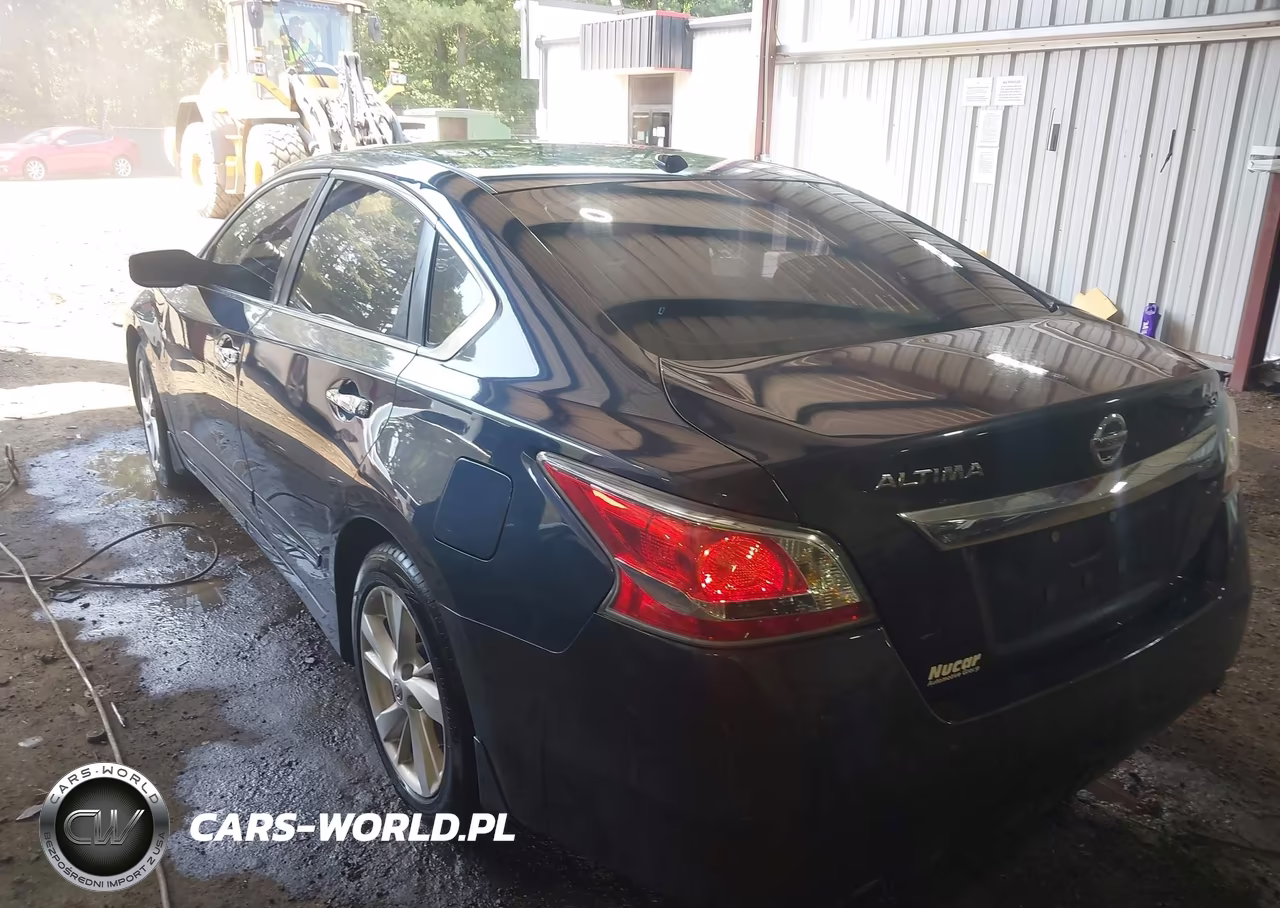 2015 Nissan Altima 2.5 Sv VIN:1N4AL3AP1FC233780 - 3