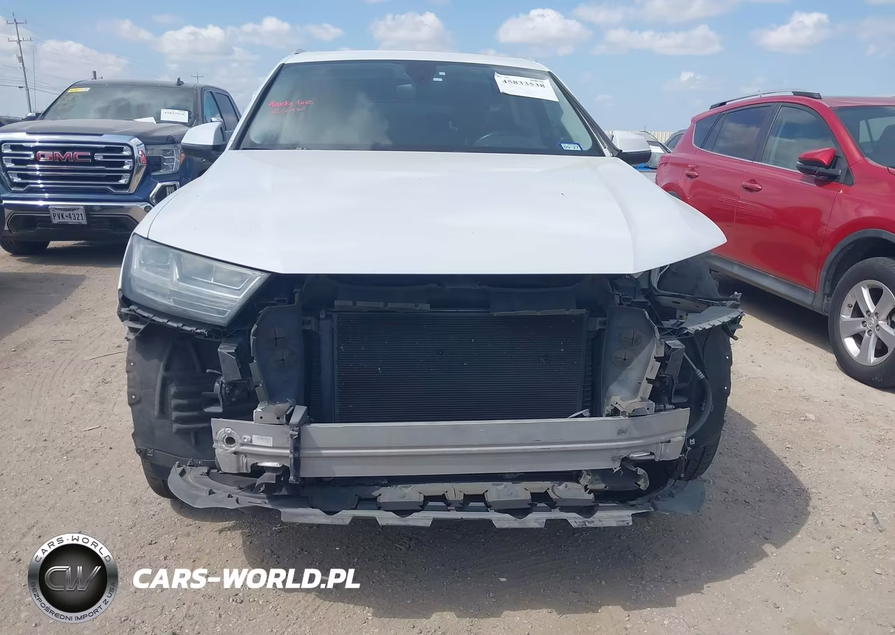 2019 Audi Q7 45 Premium VIN:WA1LHAF79KD022861 - 13