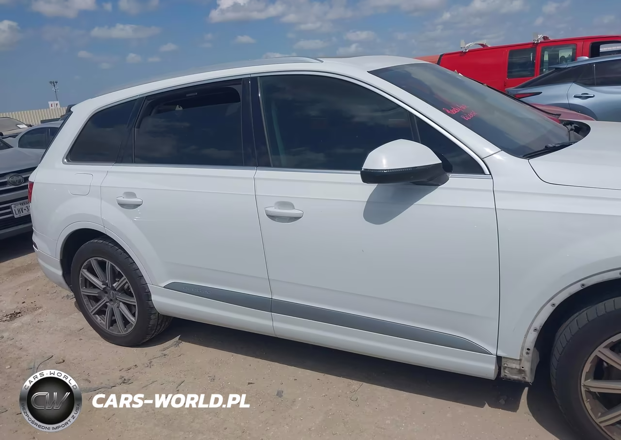 2019 Audi Q7 45 Premium VIN:WA1LHAF79KD022861 - 14