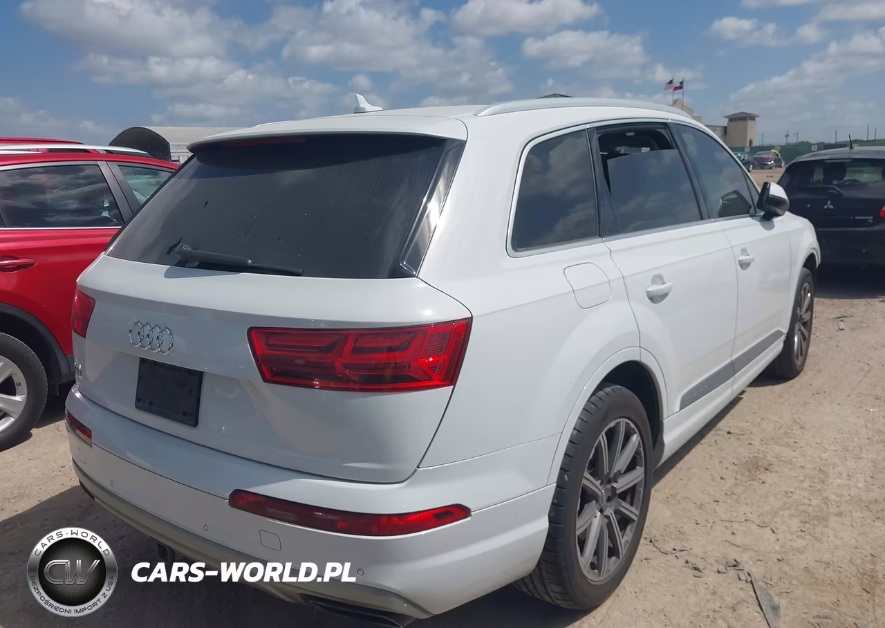 2019 Audi Q7 45 Premium VIN:WA1LHAF79KD022861 - 4
