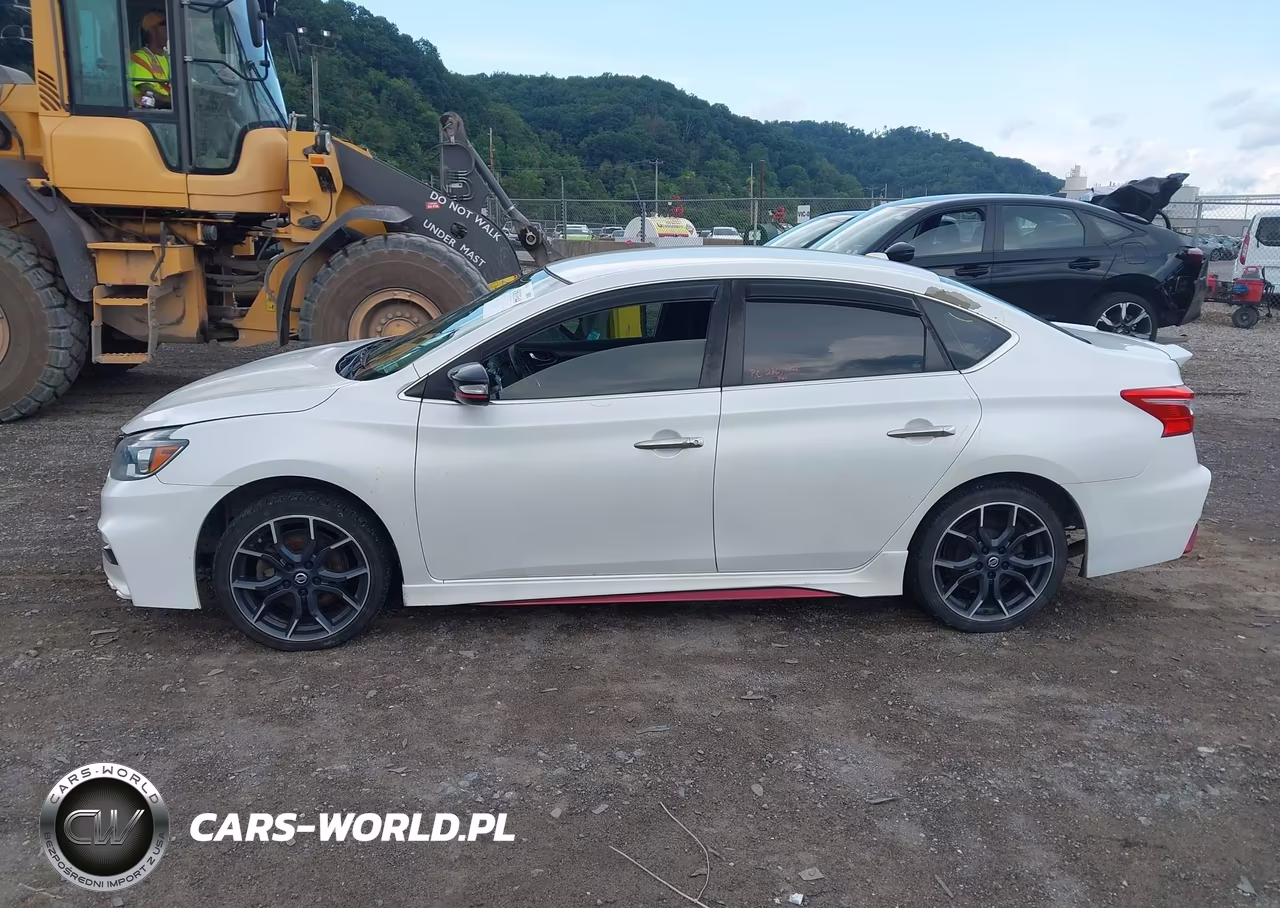 2017 Nissan Sentra Nismo VIN:3N1CB7AP6HY306670 - 15